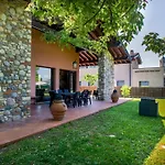 Villa Mio